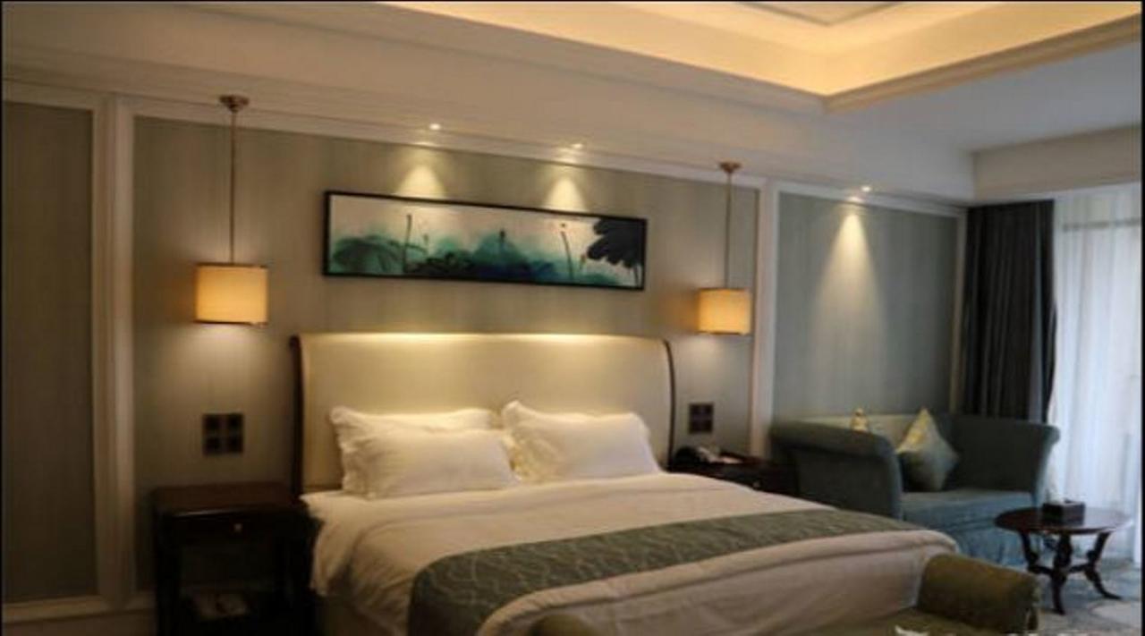 Jinqian Jiahua International Hotel Chishui  Exterior photo