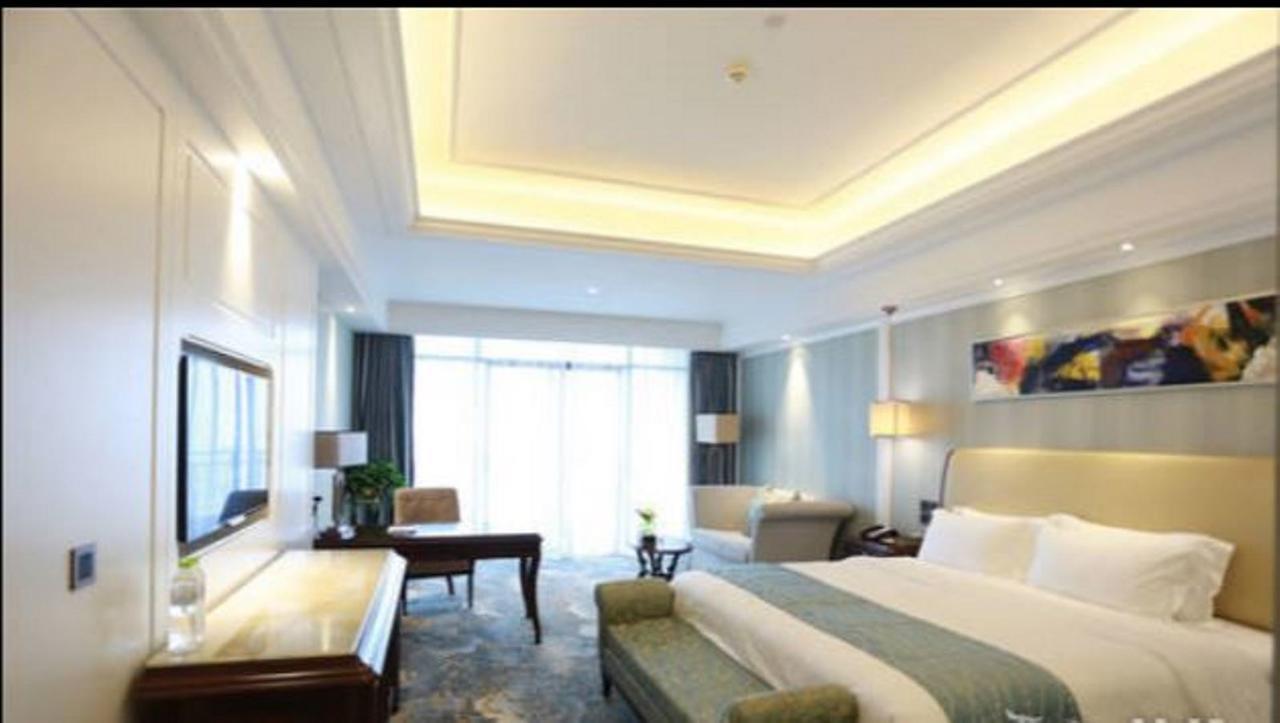 Jinqian Jiahua International Hotel Chishui  Exterior photo