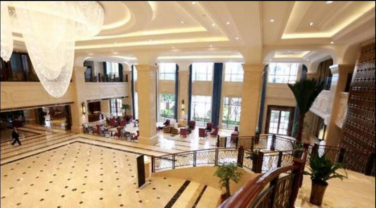 Jinqian Jiahua International Hotel Chishui  Exterior photo